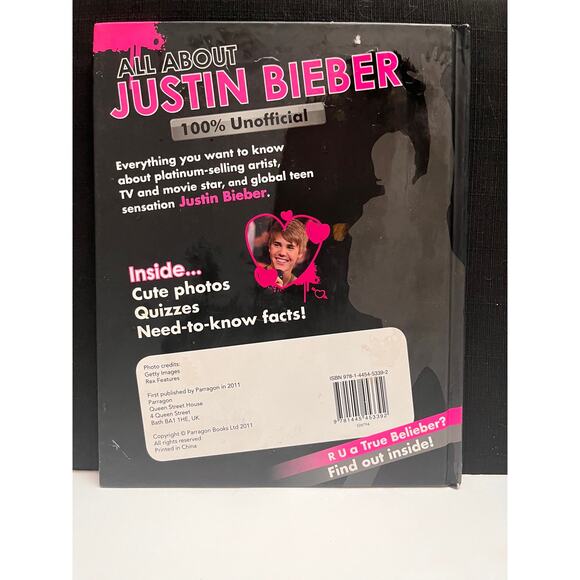 All About Justin Bieber: 100% Unofficial Book 2011 - Picture 2 of 6